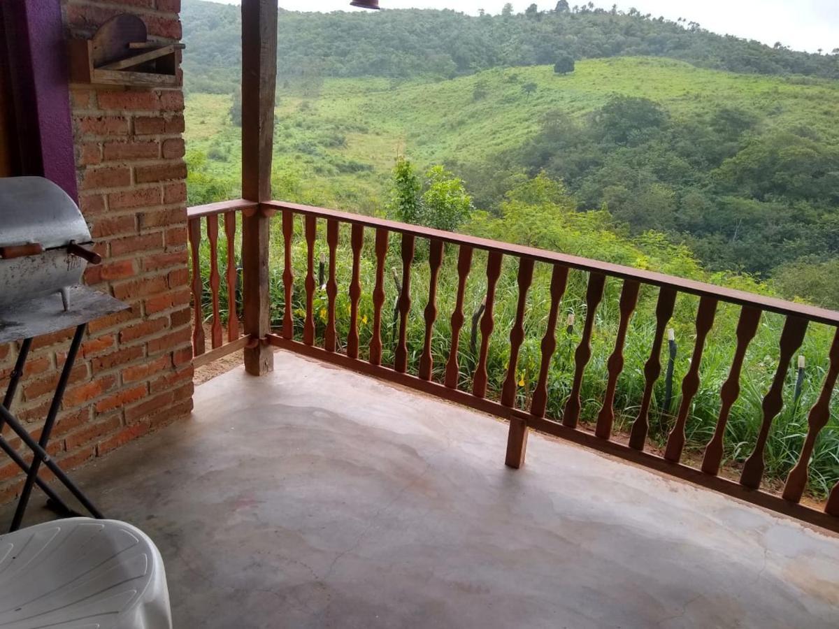 Chale Com Vista Privilegiada Pilões de Dentro 外观 照片